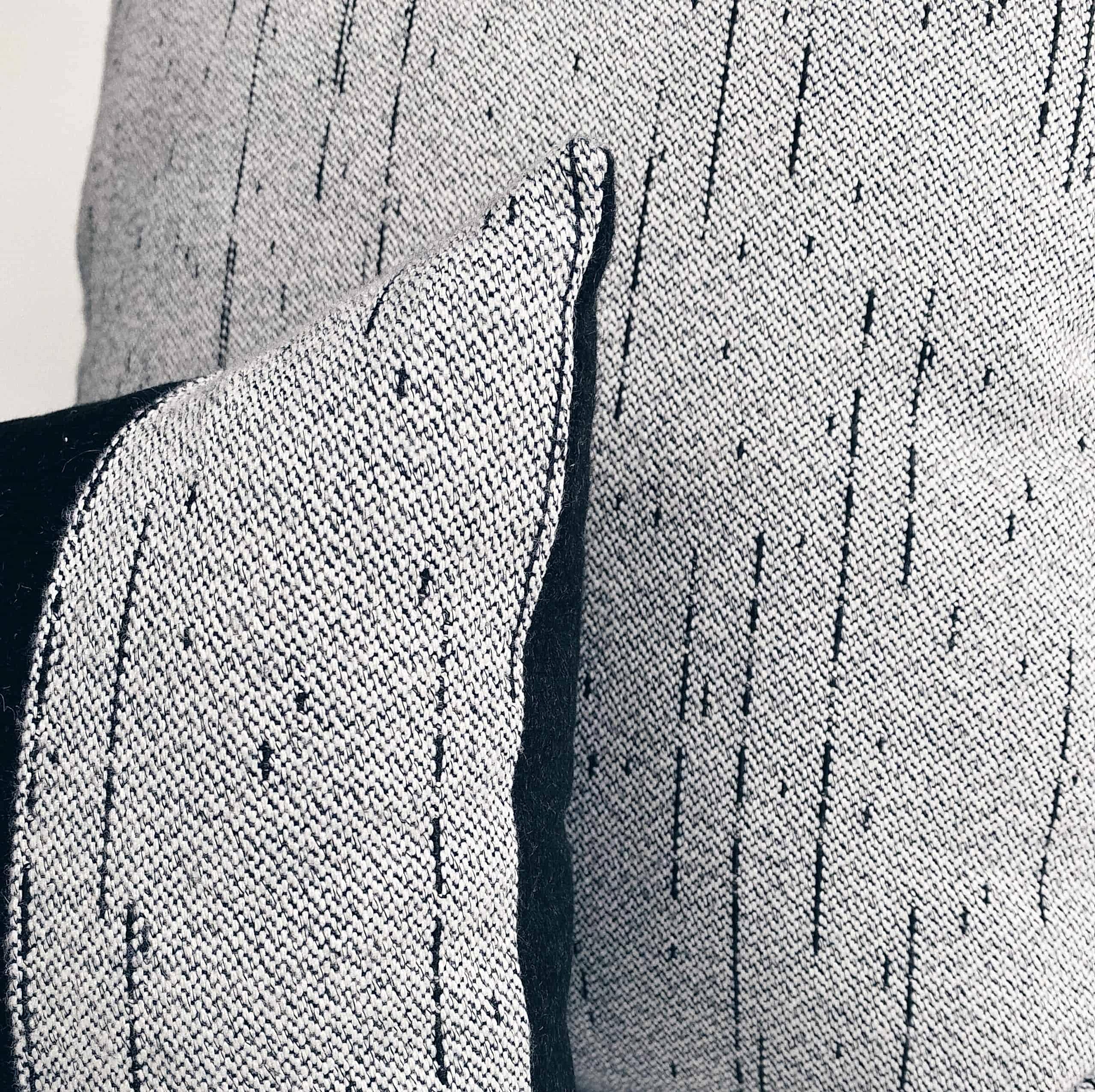 Siyah & Gri Yastık Serisi