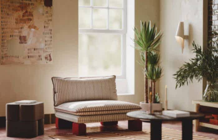 Tasarım Yan Sehpa ve Zigon Modelleriyle Küçük Alanları Verimli Kullanın